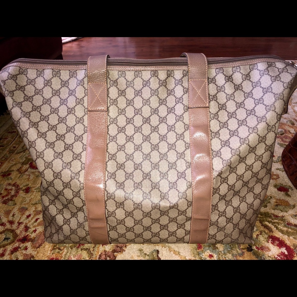Vintage Gucci Duffle - Picture 2 of 7